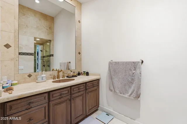 $4,500,000 | 6 East Oakwood Hills Drive, Chandler, AZ 85248