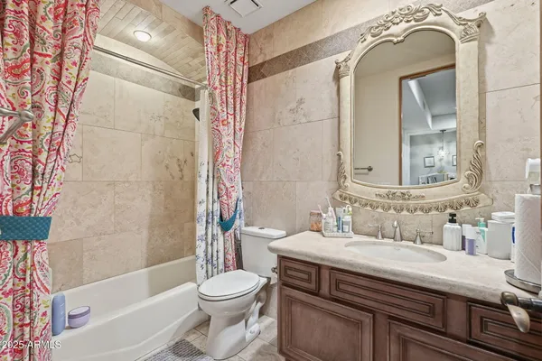 $4,350,000 | 6 East Oakwood Hills Drive, Chandler, AZ 85248