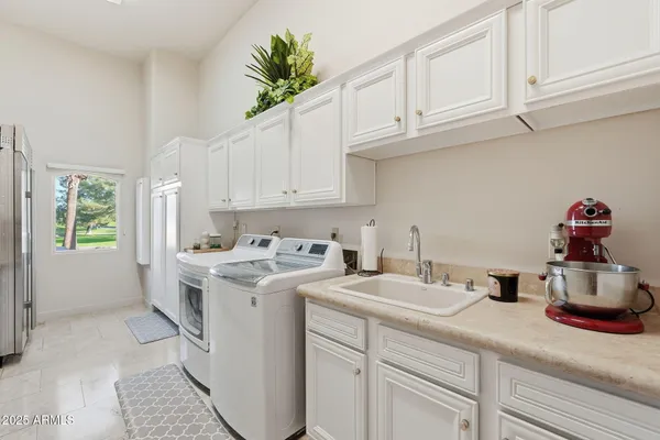 $4,350,000 | 6 East Oakwood Hills Drive, Chandler, AZ 85248