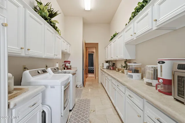 $4,500,000 | 6 East Oakwood Hills Drive, Chandler, AZ 85248