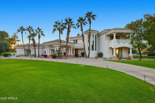 $4,350,000 | 6 East Oakwood Hills Drive, Chandler, AZ 85248