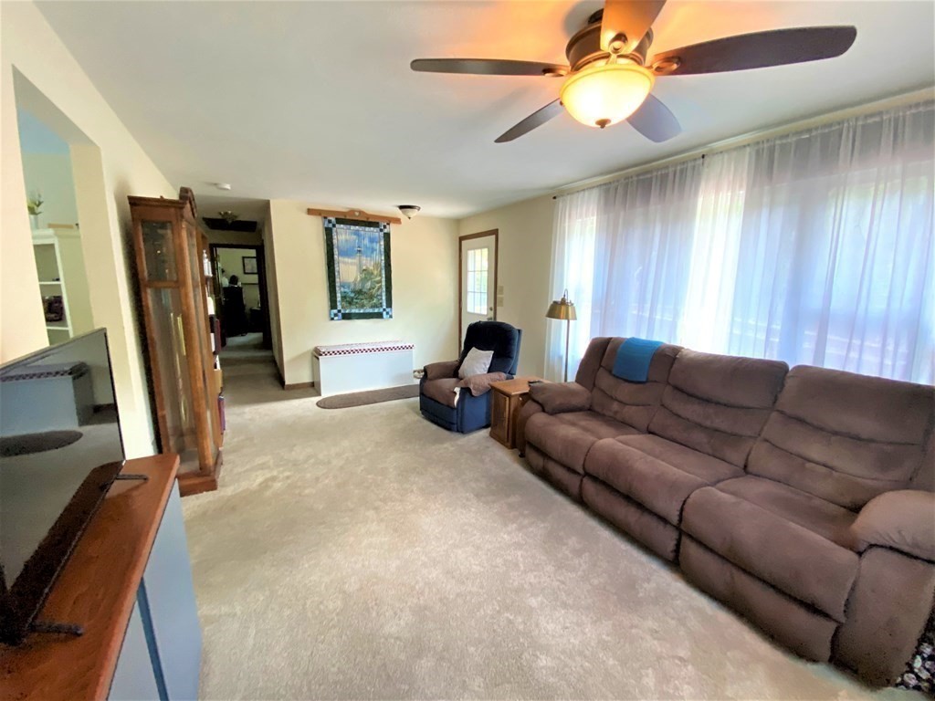 271 Dorset Road Athol, MA 01331 - Photo 6 of 24 Gallery Image 6