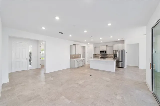 $367,000 | 10033 Southwest 106th Circle, Ocala, FL 34481