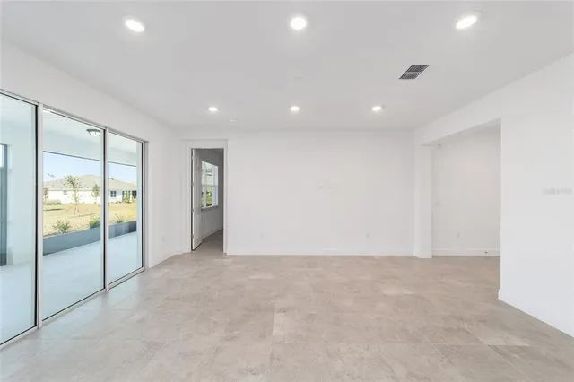 $367,000 | 10033 Southwest 106th Circle, Ocala, FL 34481