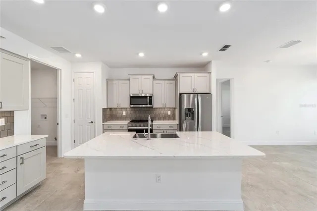 $367,000 | 10033 Southwest 106th Circle, Ocala, FL 34481