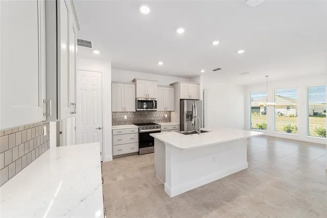 $367,000 | 10033 Southwest 106th Circle, Ocala, FL 34481