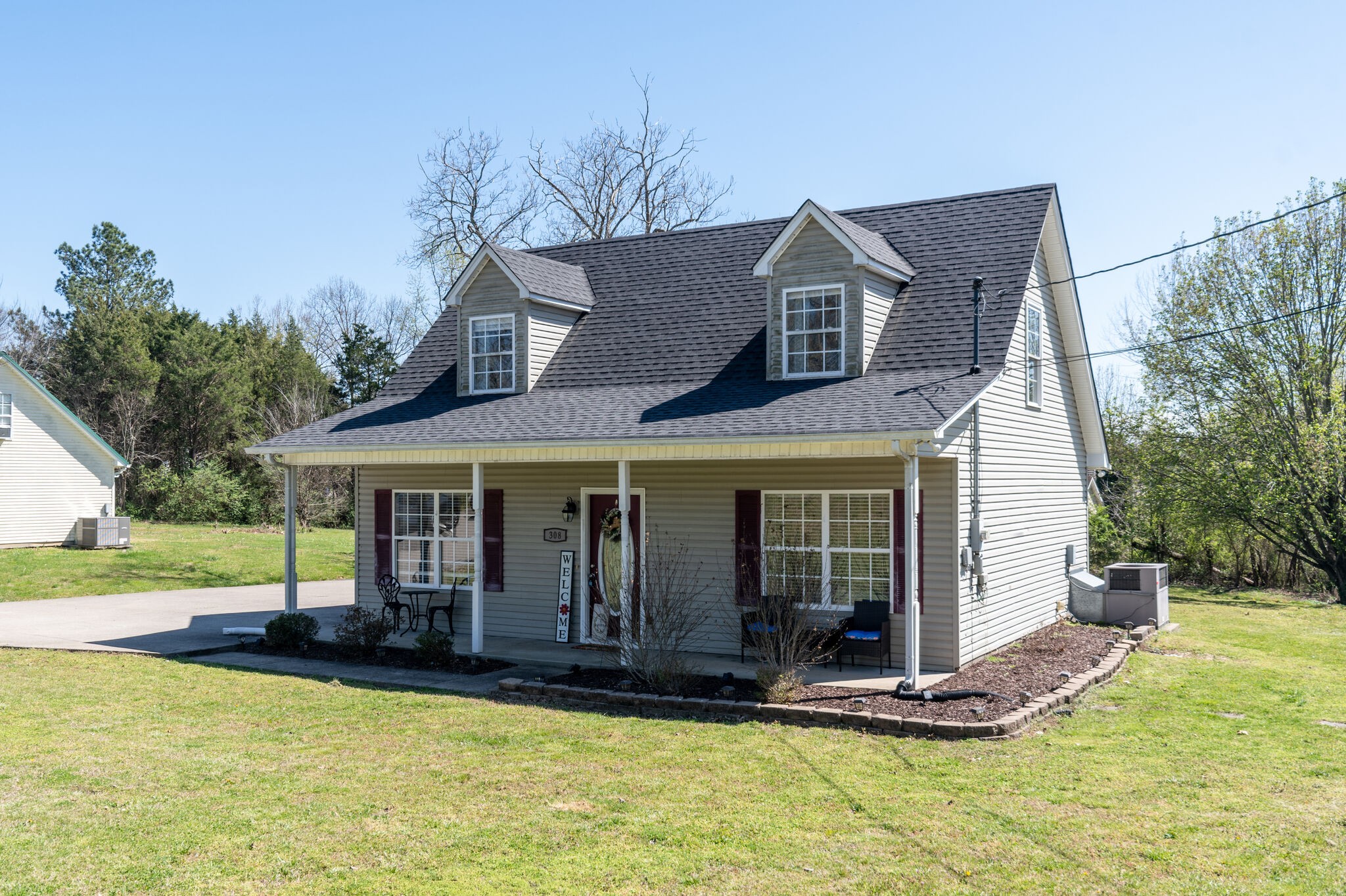 308 Narrows Road Shelbyville, TN 37160 - Photo 3 of 26 Gallery Image 3