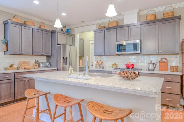 $499,900 | 560 Sweet Birch Park Lane, Black Mountain, NC 28711