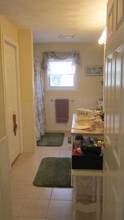 66 Plummer Avenue, Unit 3 Winthrop, MA 02152 - Photo 9 of 12
