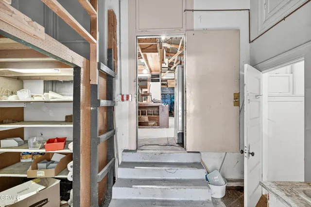 a view of a walk in closet