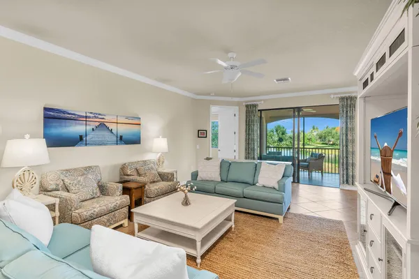 $549,000 | 3175 Serena Lane, Unit 202, Naples, FL 34114