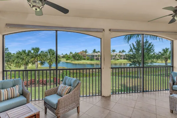 $549,000 | 3175 Serena Lane, Unit 202, Naples, FL 34114