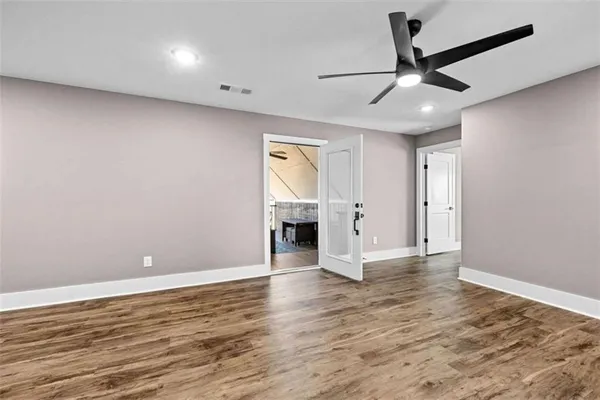 $890,000 | 404 Whipple Avenue, Williamson, GA 30292