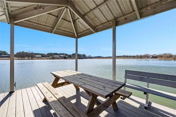 $890,000 | 404 Whipple Avenue, Williamson, GA 30292