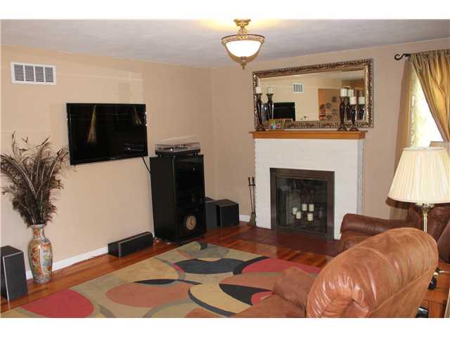4595 Turkey Track Road Martinsville, IN 46151 - Photo 3 of 24 Gallery Image 3