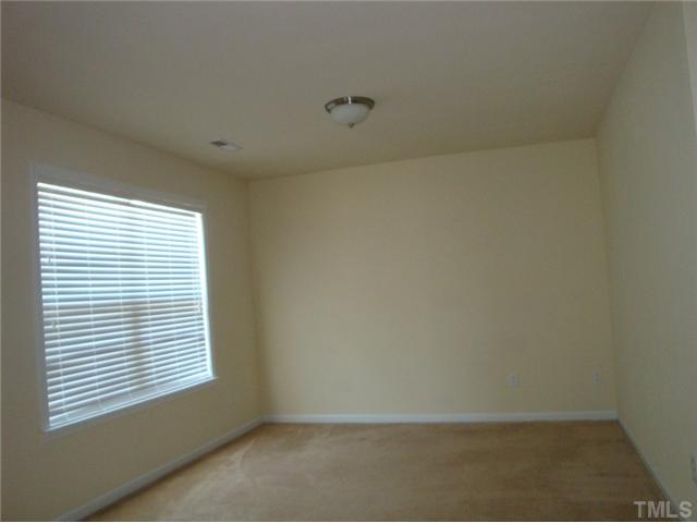 927 Middle Ground Avenue Rolesville, NC 27571 - Photo 5 of 7