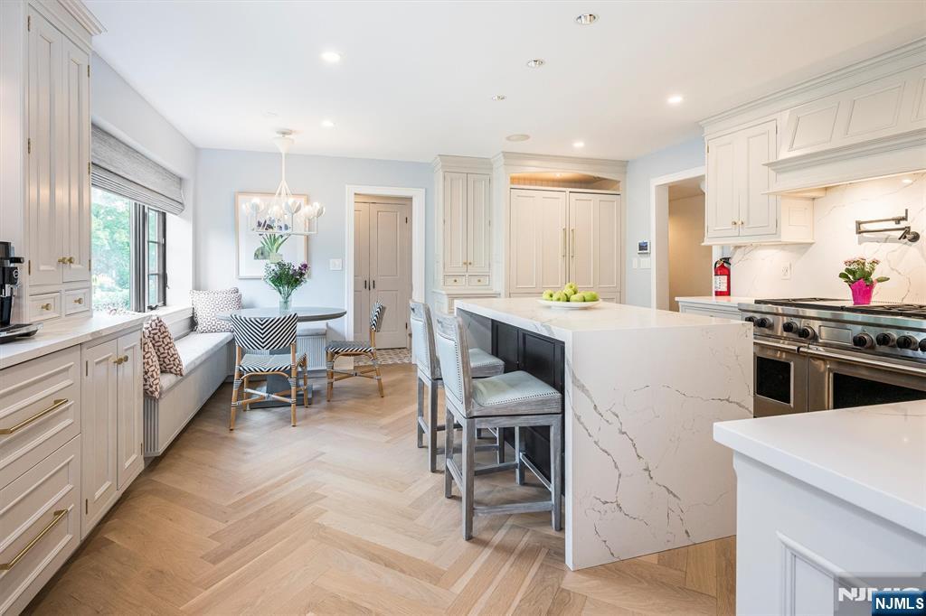 495 Ridgewood Avenue Glen Ridge, NJ 07028 - Photo 14 of 44 Gallery Image 14