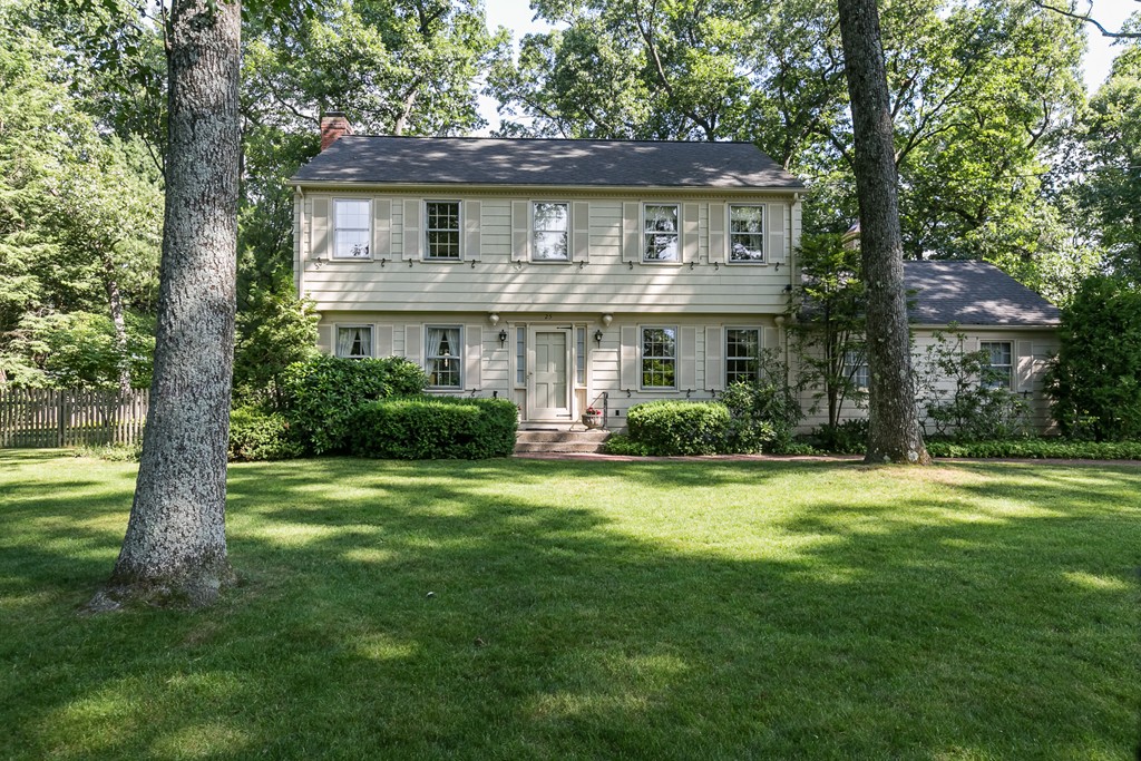 25 Ridgecrest Circle Westfield, MA 01085 - Photo 1 of 30 Gallery Image 1