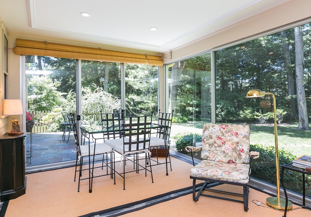 25 Ridgecrest Circle Westfield, MA 01085 - Photo 6 of 30 Gallery Image 6