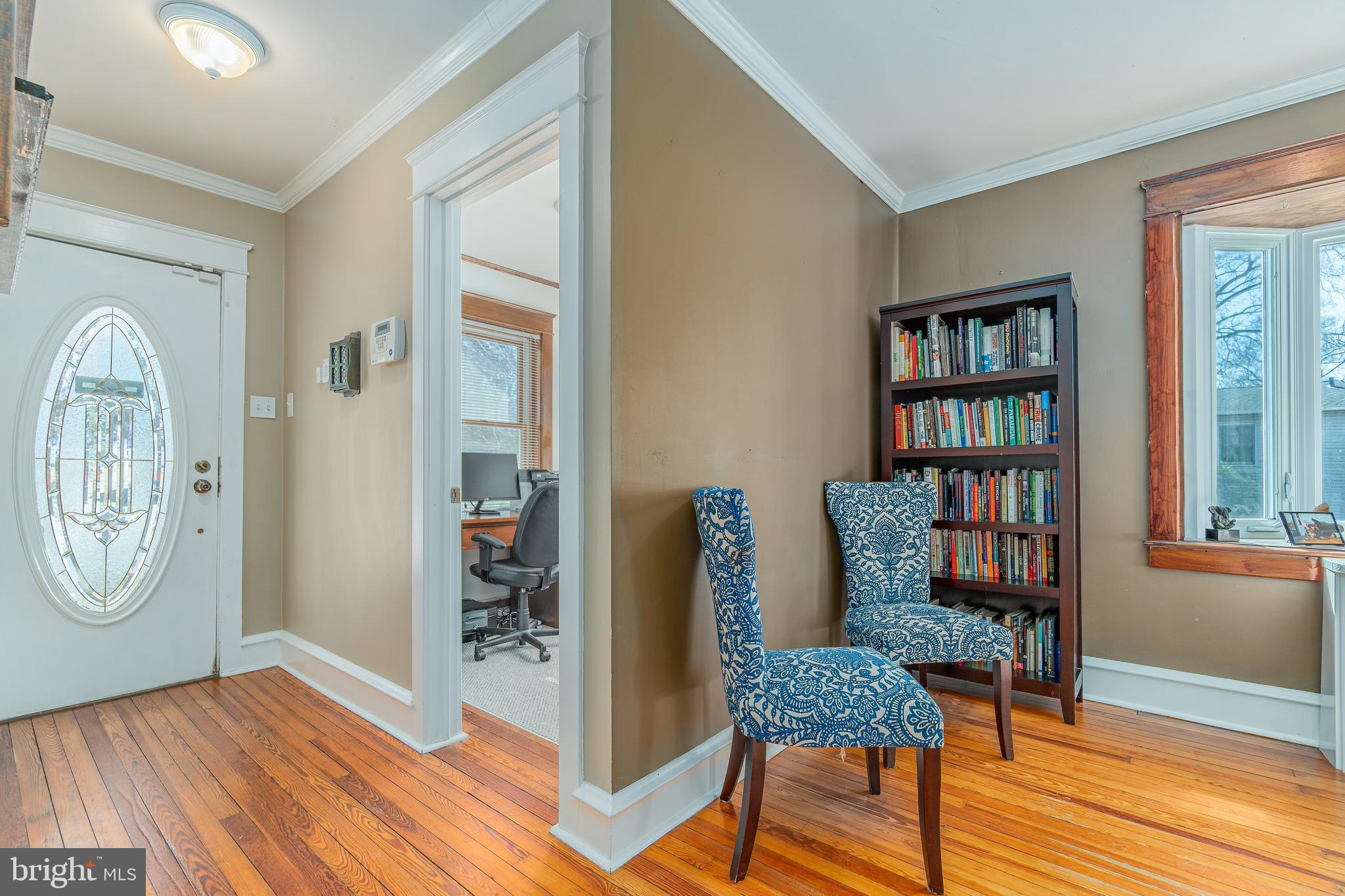 200 Sandy Bank Road Media, PA 19063 - Photo 5 of 36 Main Level - Foyer
