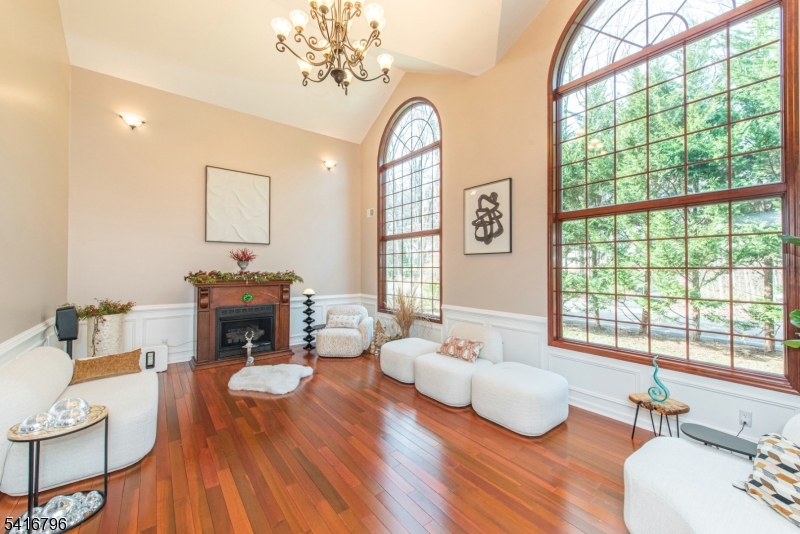 35 Waughaw Road Montville, NJ 07082 - Photo 4 of 24