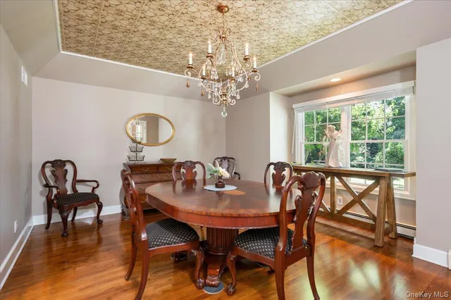 $2,750,000 | 155 Jennings Road, Cold Spring Harbor, NY 11724