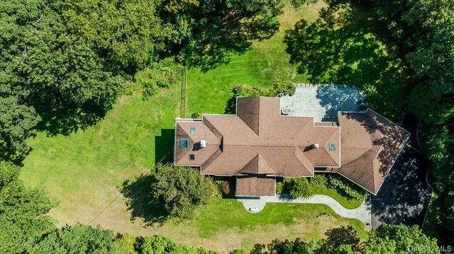 $2,750,000 | 155 Jennings Road, Cold Spring Harbor, NY 11724