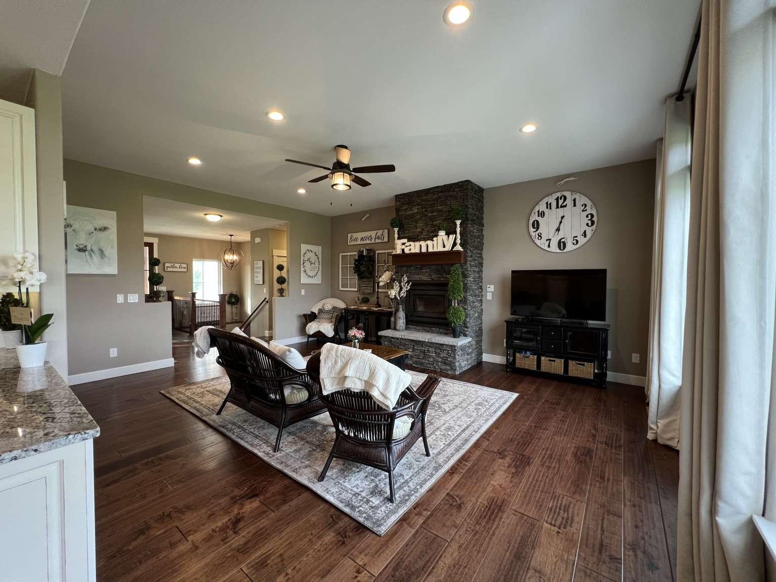 22110 North Creekside Lane Colbert, WA 99005 - Photo 19 of 50