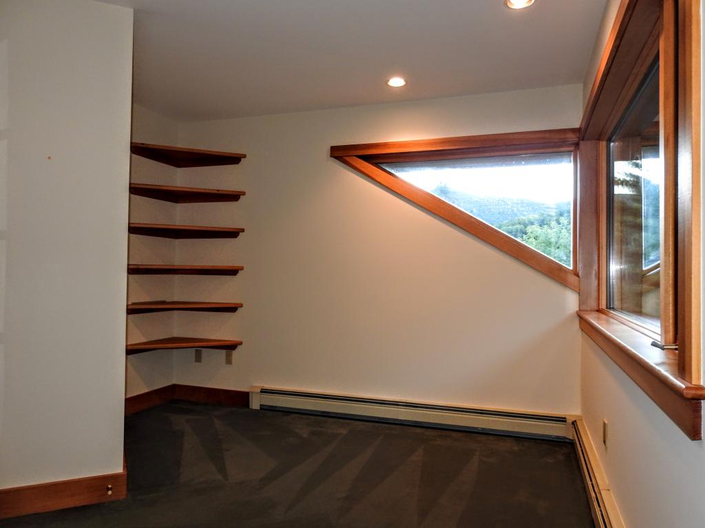 270 Silver Spring Hill Road Pittsfield, VT 05762 - Photo 11 of 22