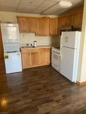 $1,500 | 49 Main Street, Sussex, NJ 07461