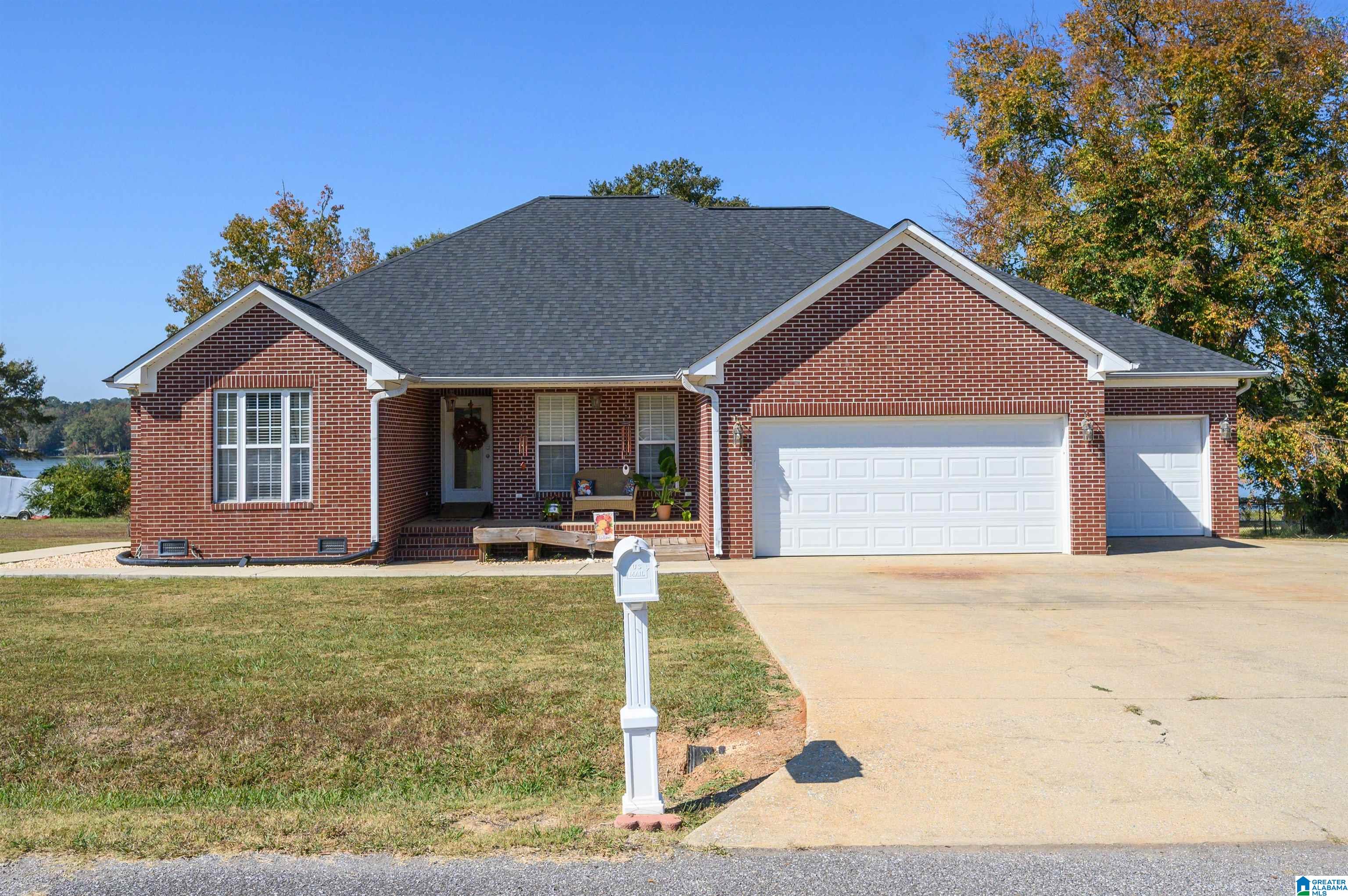 159 Sunset Lane Sylacauga, AL 35151 - Photo 1 of 63