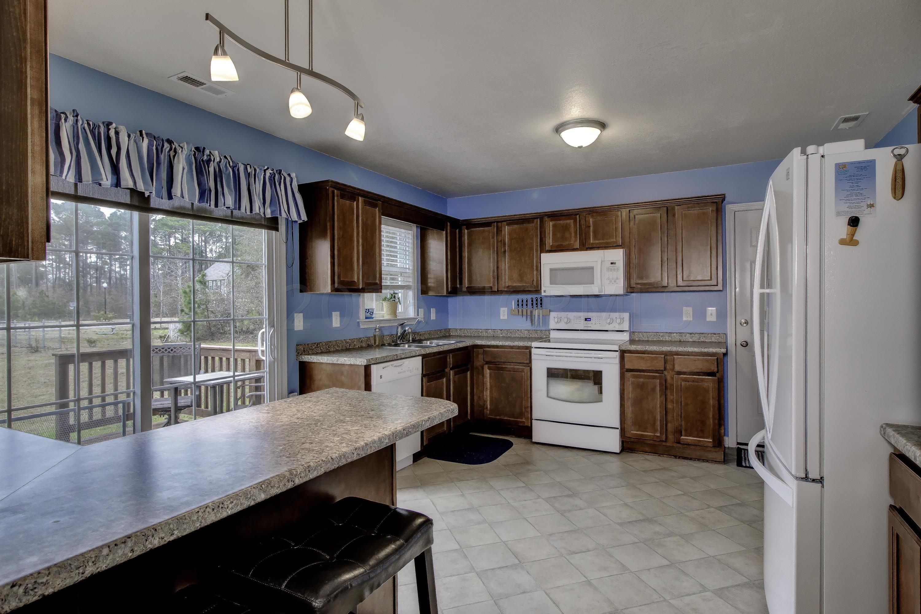 300 Roberts Road Newport, NC 28570 - Photo 5 of 19 Garbage disposal added 2013.
