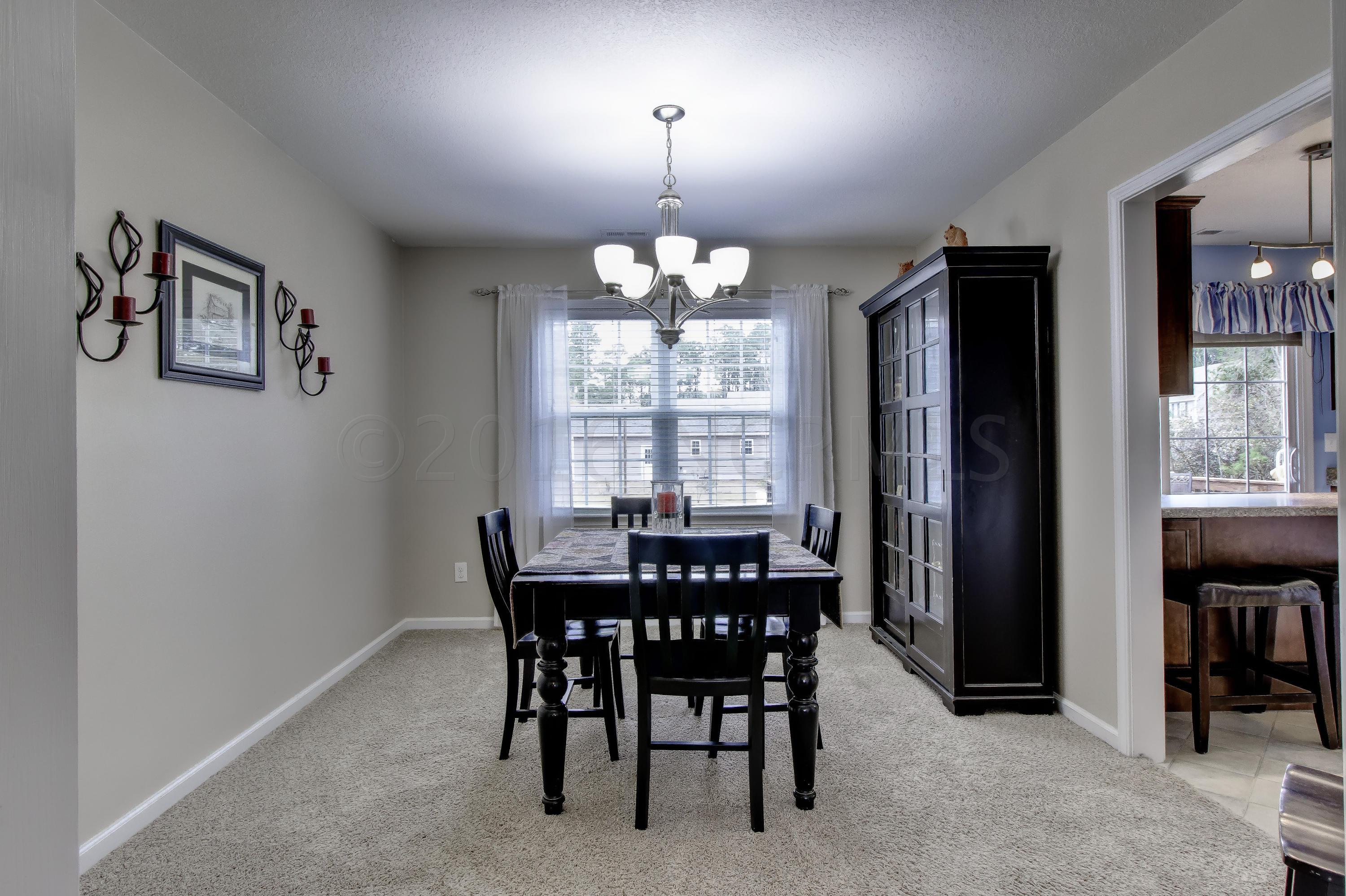 300 Roberts Road Newport, NC 28570 - Photo 6 of 19 Formal Dining Room