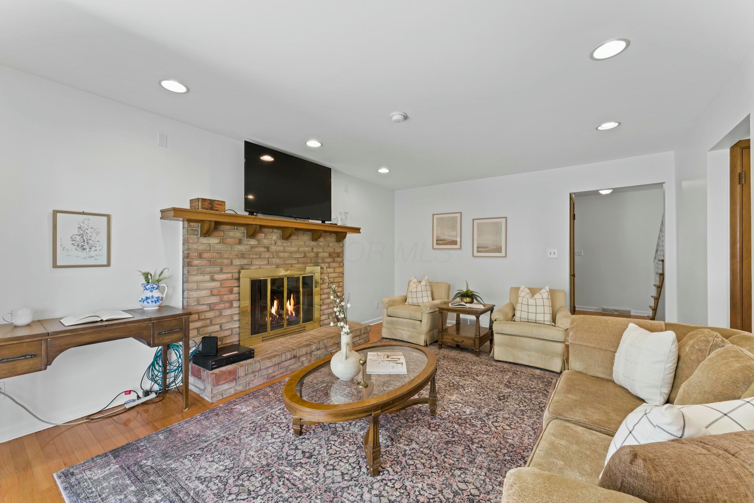 4460 Reed Road Upper Arlington, OH 43220 - Photo 17 of 41 Family Room