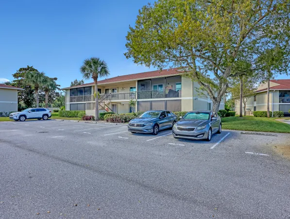 $3,200 | 6552 Chasewood Drive, Unit H, Jupiter, FL 33458
