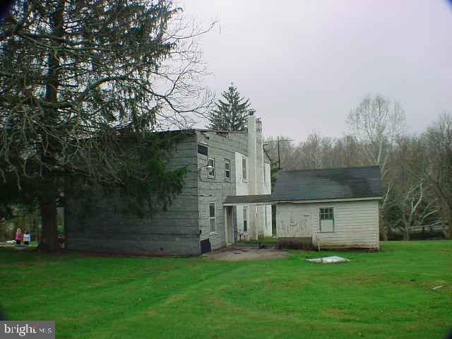 379 Bunker Hill Road Halifax, PA 17032 - Photo 4 of 7 Gallery Image 4