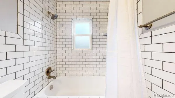 $3,285 | 3090 South Marion Street, Englewood, CO 80113