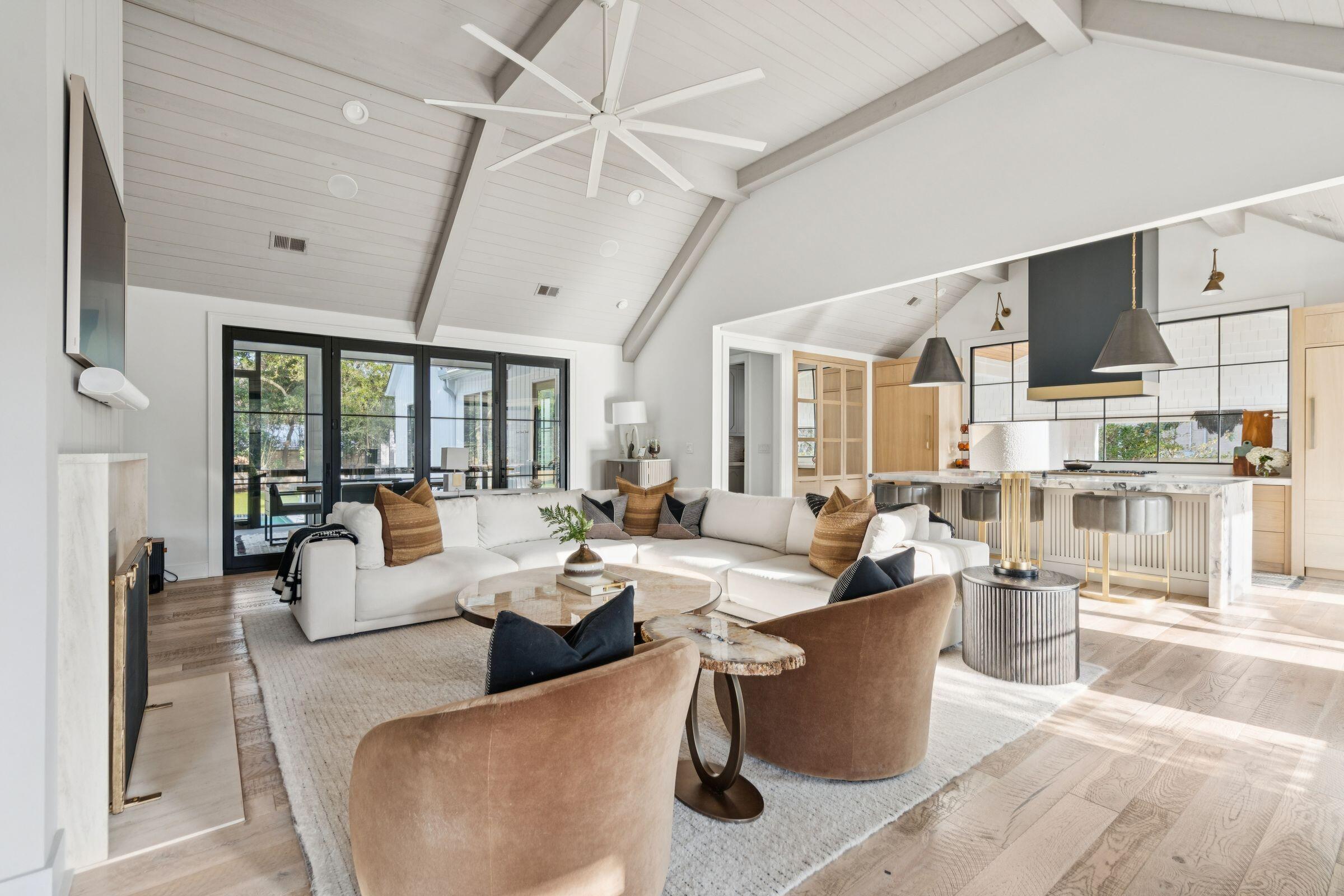 1027 Lakeview Drive Mount Pleasant, SC 29464 - Photo 16 of 104 1027LakeviewDr-KeenEyeMarketing-039