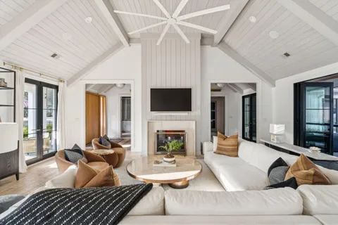 $4,499,000 | 1027 Lakeview Drive, Mount Pleasant, SC 29464