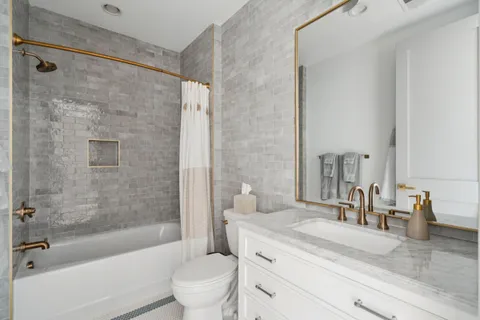 $4,499,000 | 1027 Lakeview Drive, Mount Pleasant, SC 29464