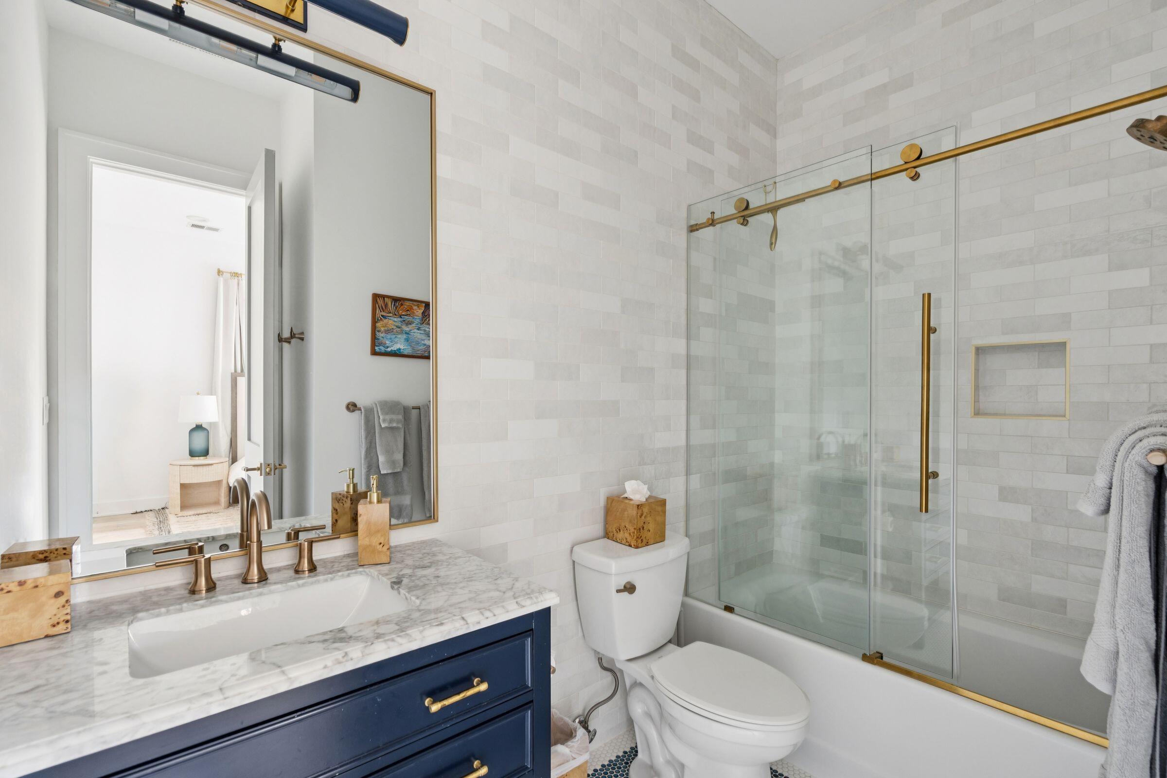 1027 Lakeview Drive Mount Pleasant, SC 29464 - Photo 55 of 104 1027LakeviewDr-KeenEyeMarketing-111