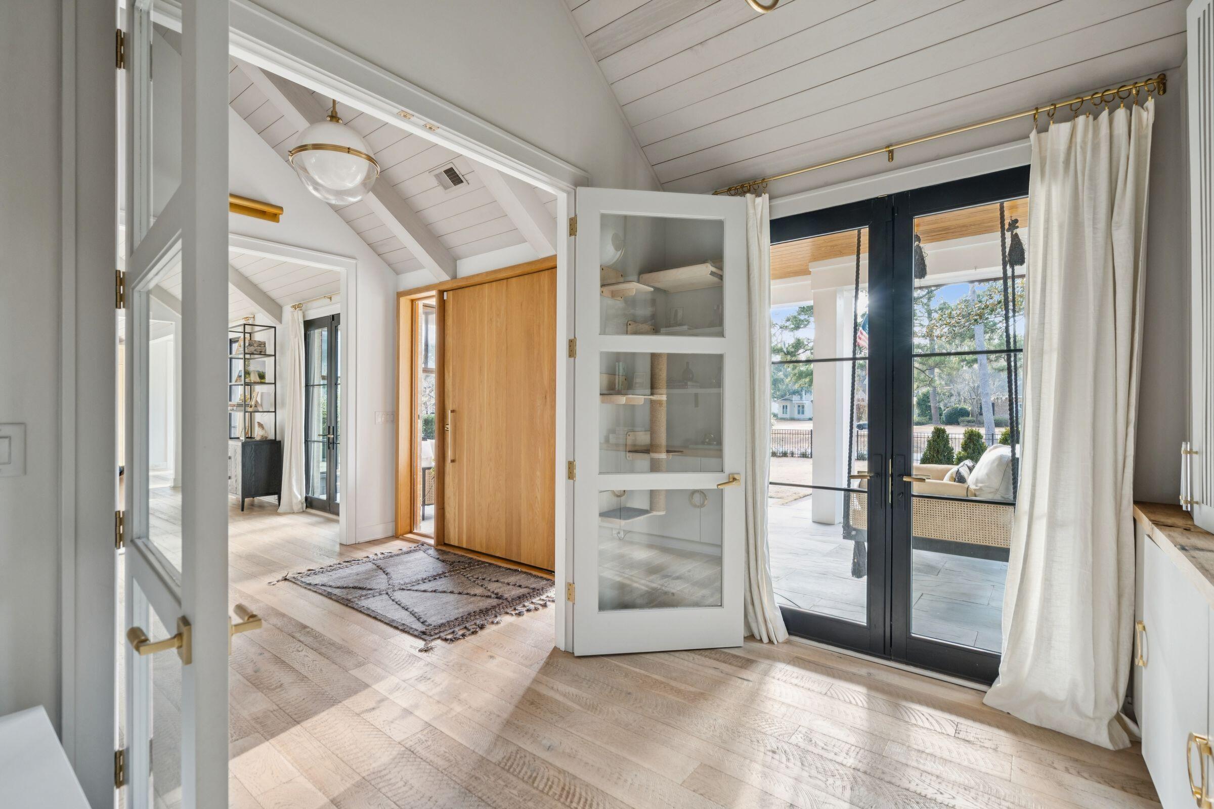 1027 Lakeview Drive Mount Pleasant, SC 29464 - Photo 62 of 104 1027LakeviewDr-KeenEyeMarketing-076