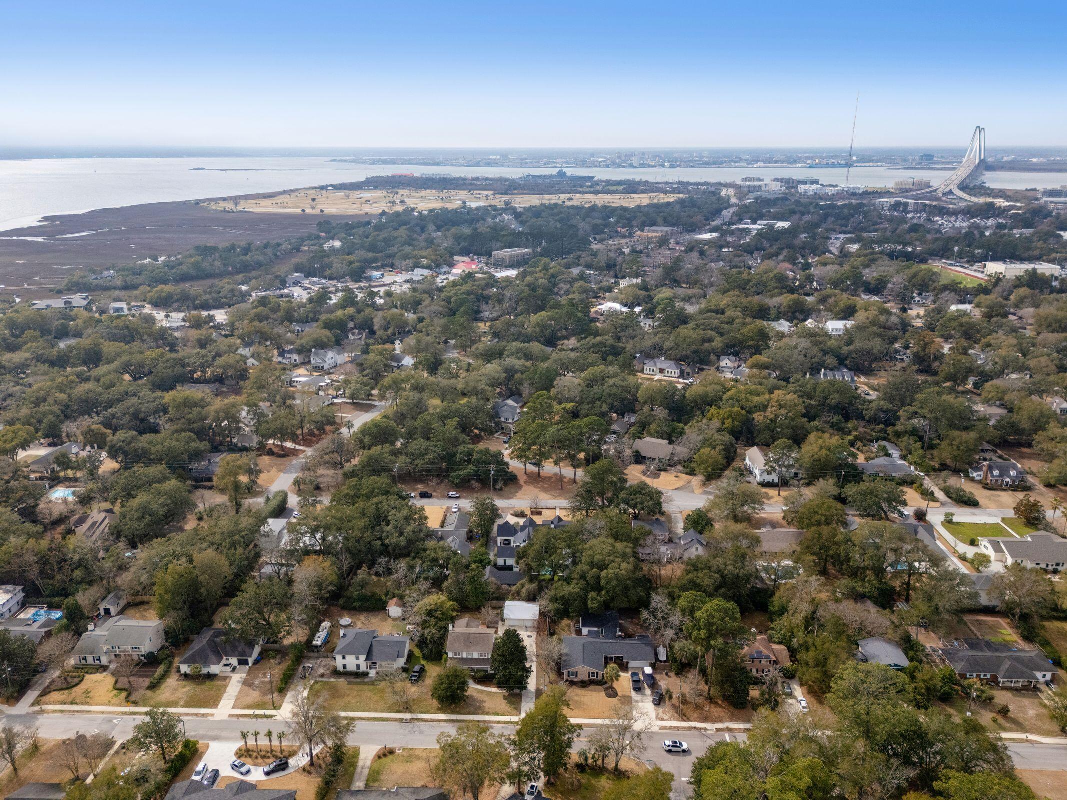 1027 Lakeview Drive Mount Pleasant, SC 29464 - Photo 98 of 104 1027LakeviewDr-KeenEyeMarketing-188