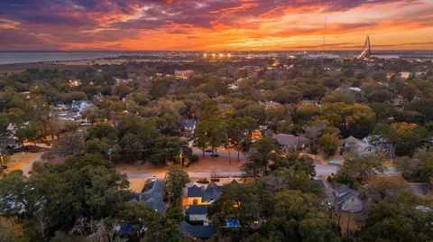 $4,499,000 | 1027 Lakeview Drive, Mount Pleasant, SC 29464