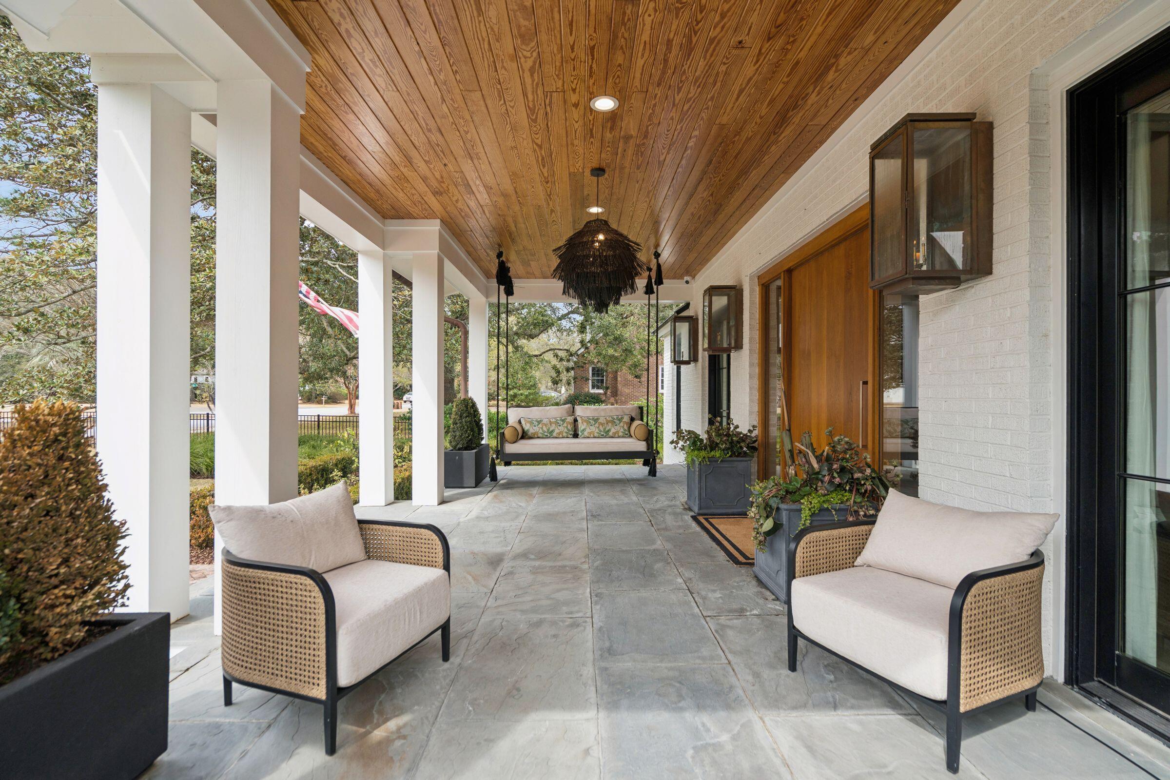 1027 Lakeview Drive Mount Pleasant, SC 29464 - Photo 10 of 104 1027LakeviewDr-KeenEyeMarketing-027