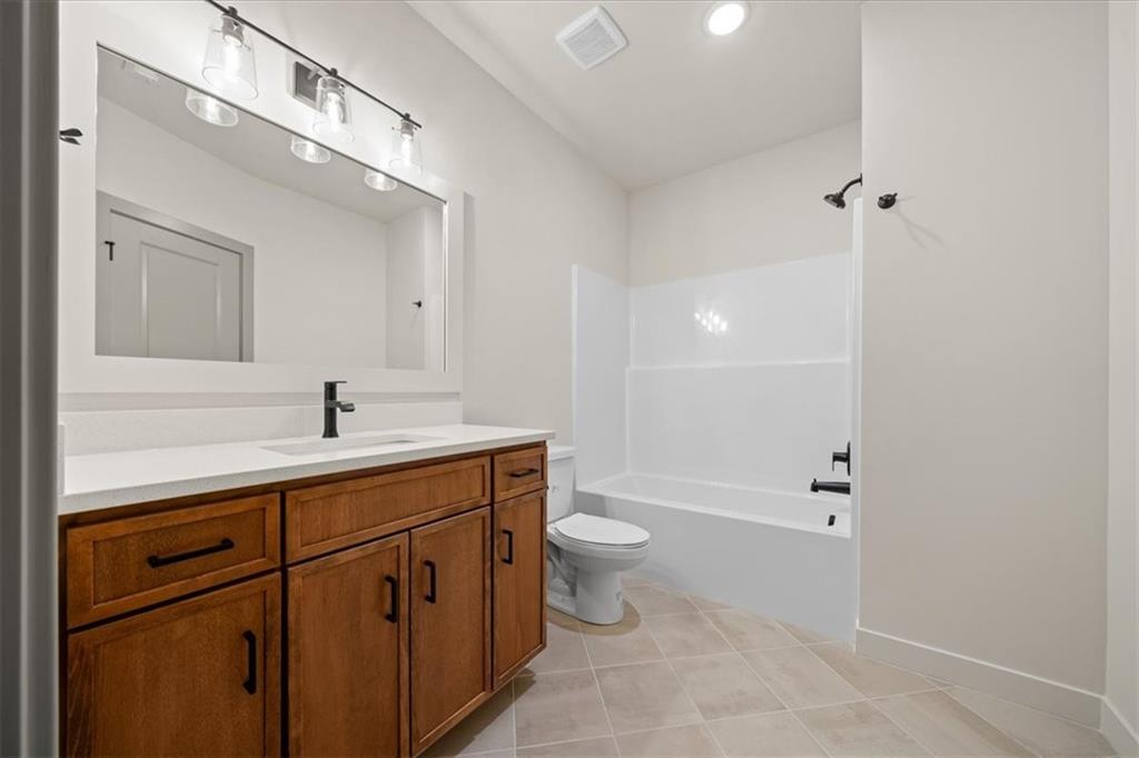 1408 Larkspur Place Raymore, MO 64083 - Photo 32 of 39