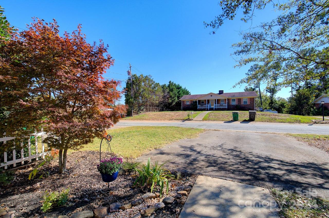 319 Farnsworth Road Spartanburg, SC 29301 - Photo 25 of 25 Gallery Image 25