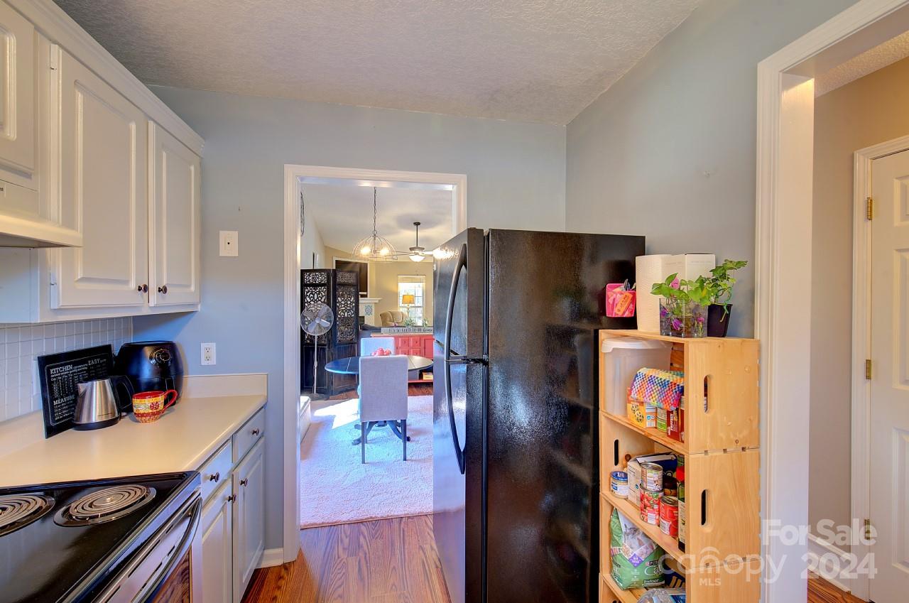319 Farnsworth Road Spartanburg, SC 29301 - Photo 5 of 25 Gallery Image 5