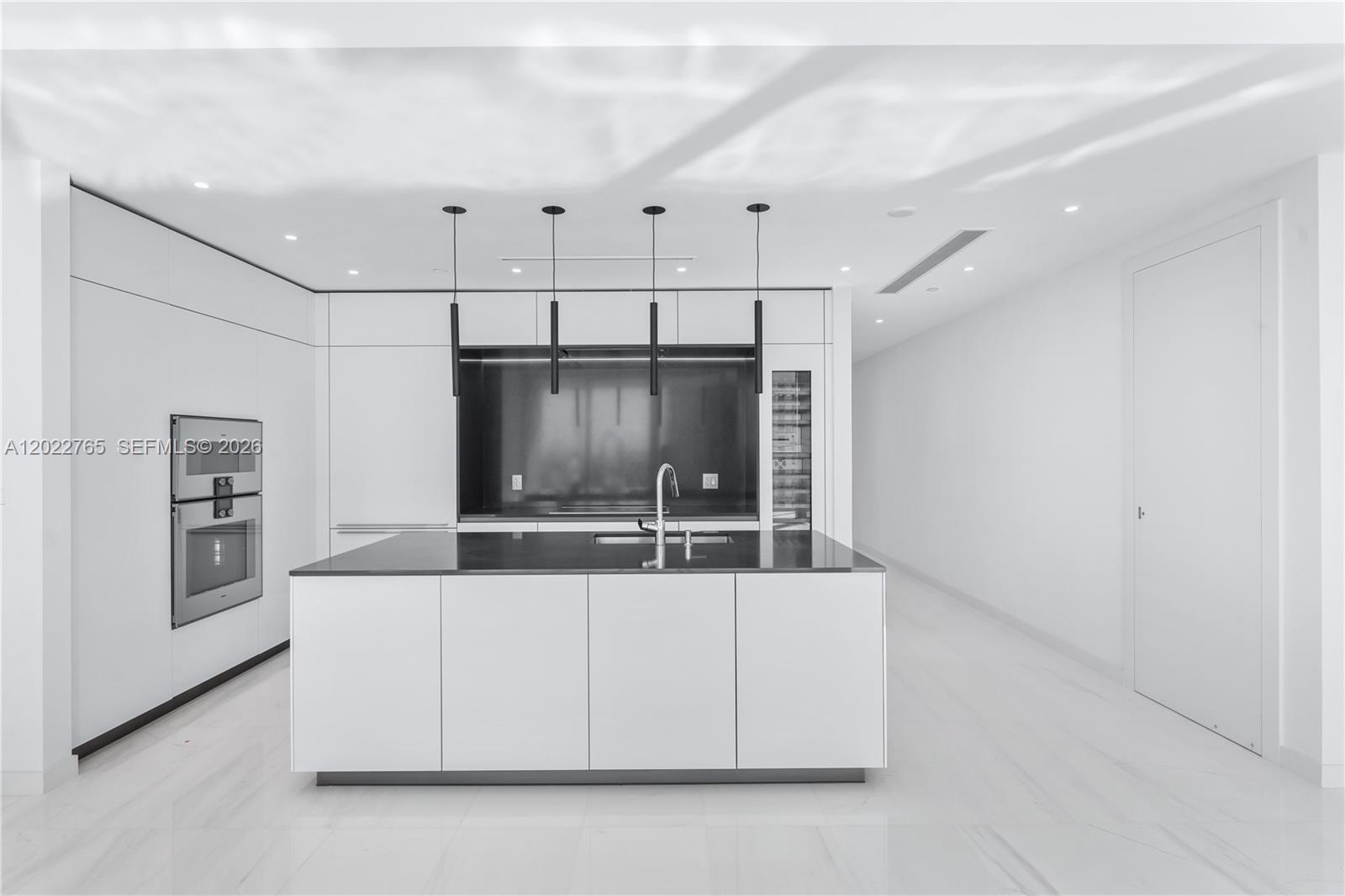 300 Biscayne Blvd Way, Unit 1802 Miami, FL 33131 - Photo 11 of 50