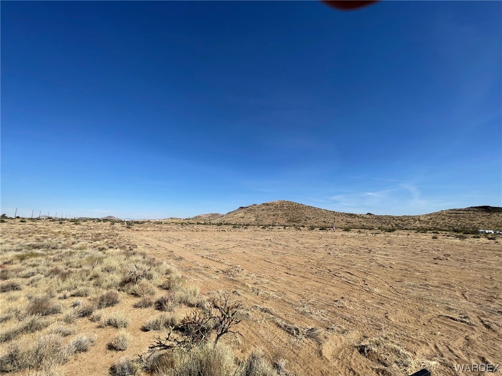 2.23 East Rambo Road Kingman, AZ 86409 - Photo 5 of 26